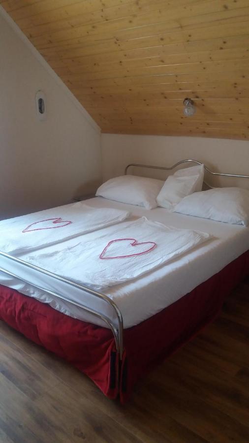 Vakacio Apartman 발라톤알마디 외부 사진