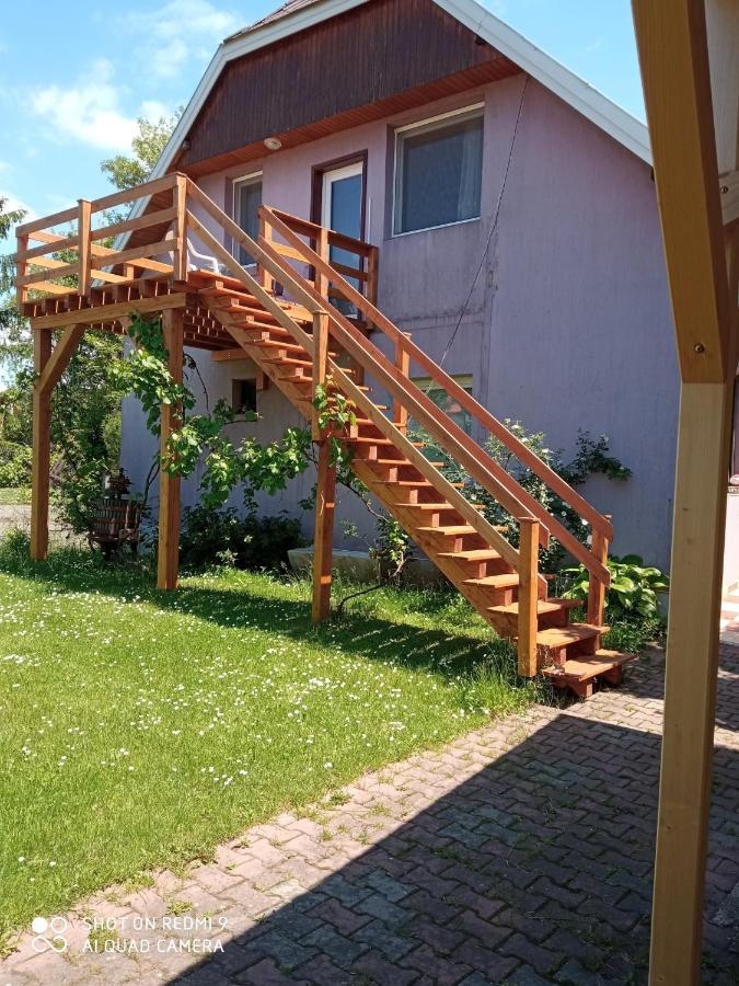 Vakacio Apartman 발라톤알마디 외부 사진