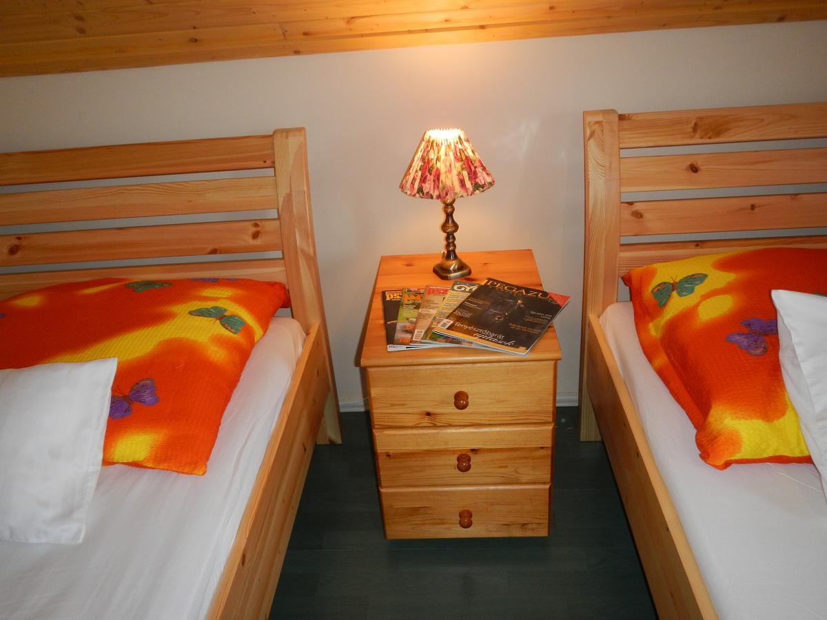 Vakacio Apartman 발라톤알마디 외부 사진